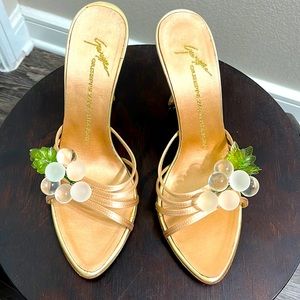 VINTAGE Guiseppe Zanotti pink-nude heels. Satin straps w/ crystal grapes/leaves.